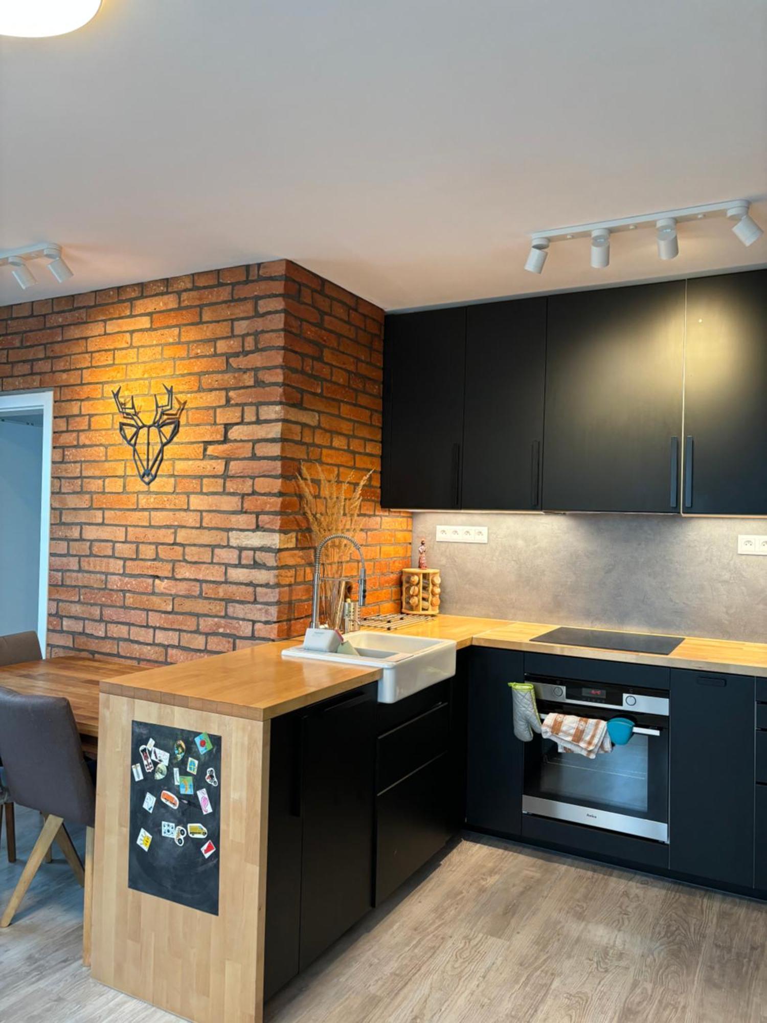 Premiere Apartment Bratislava - Private Parking Extérieur photo